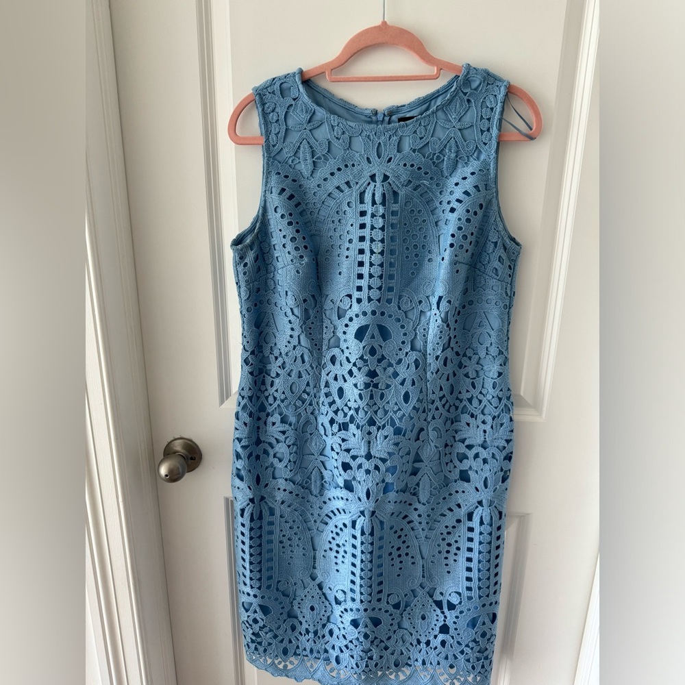 Beautiful light blue dress size 12 regular